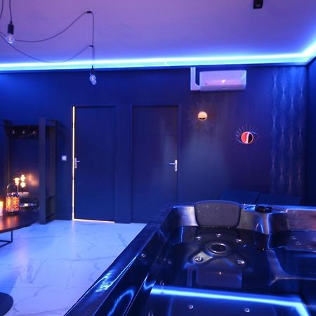 Suite Blue Jacuzzi Le Breuil  ภายนอก รูปภาพ