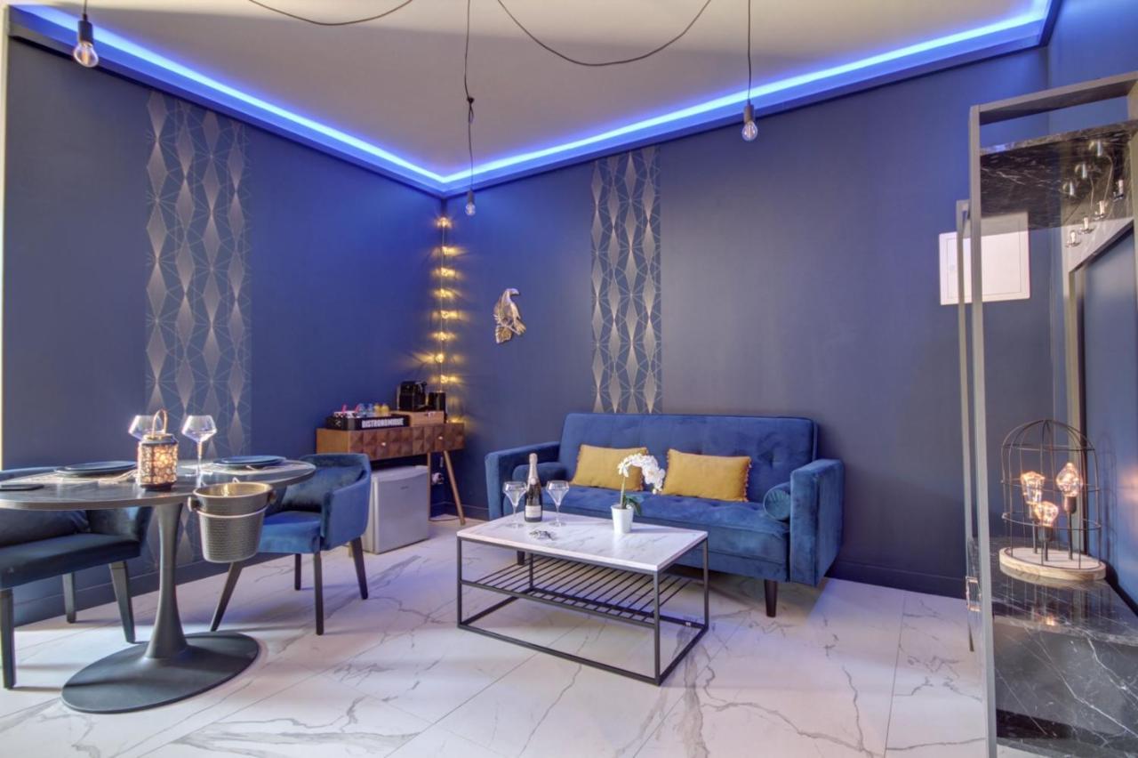 Suite Blue Jacuzzi Le Breuil  ภายนอก รูปภาพ